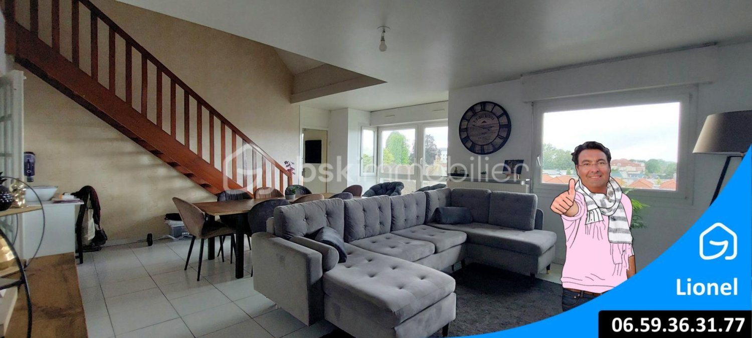 3 bedrooms Duplex in Lille, France No. 260028