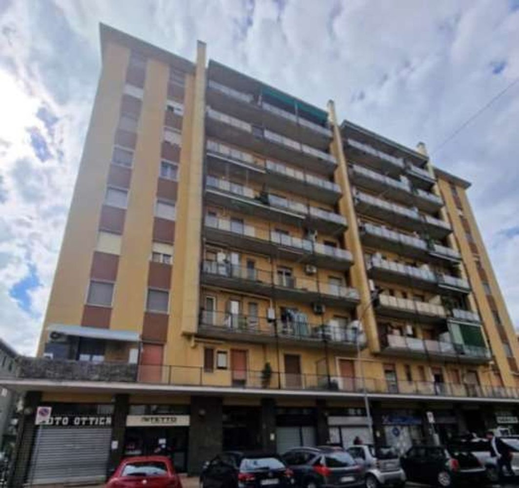 Apartamento de 2 divisões em San Giuliano Milanese, Italy N.º 5839