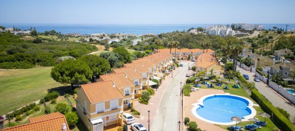 3 bedrooms Townhouse in La Duquesa, Spain No. 160428 5