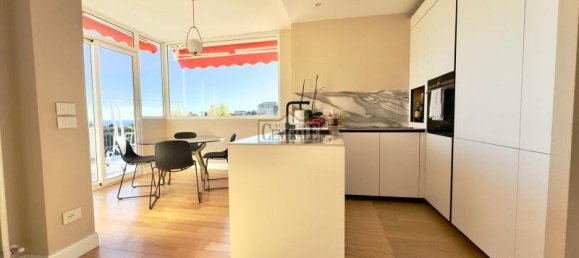 3-salle Penthouse à Sanremo, Italy No. 232786 13