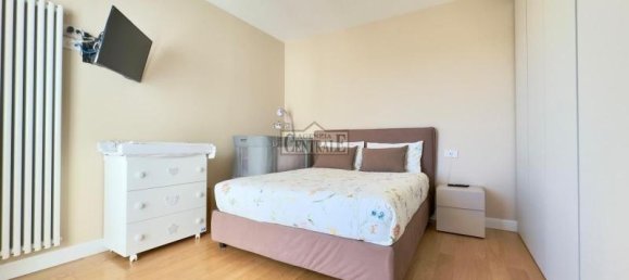 3-salle Penthouse à Sanremo, Italy No. 232786 20