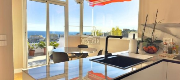 3-salle Penthouse à Sanremo, Italy No. 232786 16