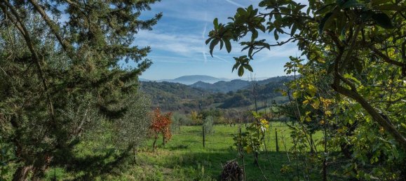 Дом с 9 комнатами в Перуджа, Италия № 50323 32