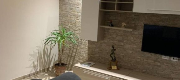 1 bedroom Apartment in Bologna, Italy No. 341084 8