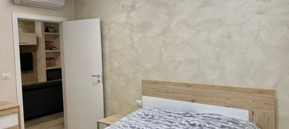 1 bedroom Apartment in Bologna, Italy No. 341084 9