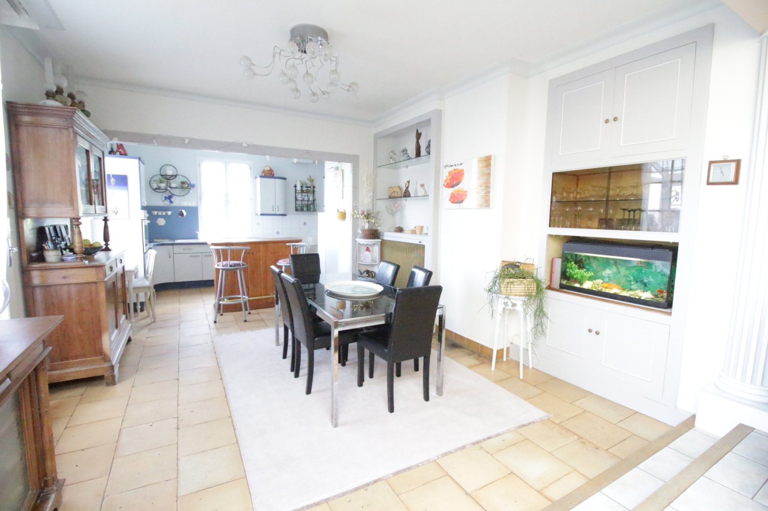 5 غرف نوم منزل في Monnaie, France رقم 55686