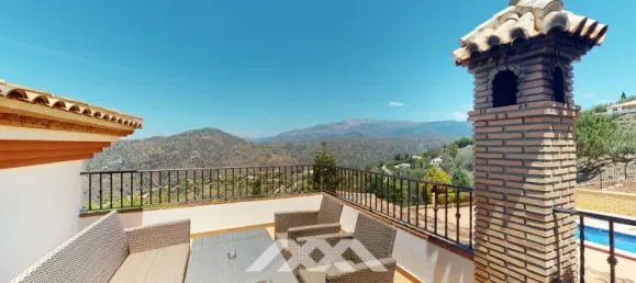 6 bedrooms Villa in Sayalonga, Spain No. 41899 25