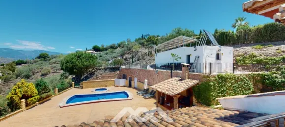 6 bedrooms Villa in Sayalonga, Spain No. 41899 27