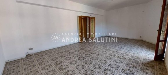 3 Schlafzimmer Wohnung in Buti, Italy, Nr. 137813 5