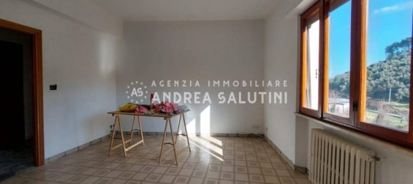 3 Schlafzimmer Wohnung in Buti, Italy, Nr. 137813 13