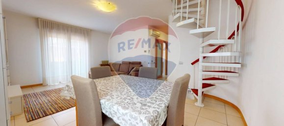 3 bedrooms Apartment in Vicenza, Italy No. 295033 3