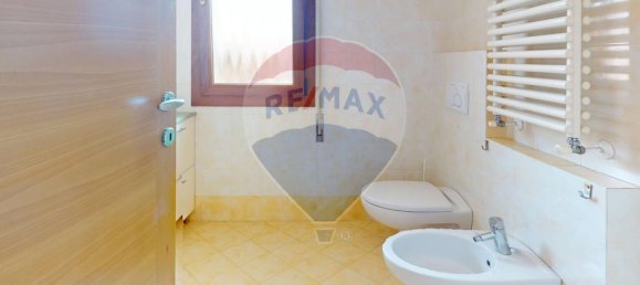 3 bedrooms Apartment in Vicenza, Italy No. 295033 16