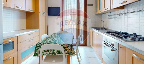 3 bedrooms Apartment in Vicenza, Italy No. 295033 10