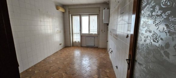 3 bedrooms Apartment in Angri, Italy No. 290258 7