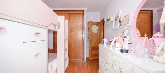 3 Schlafzimmer Wohnung in Rio de Mouro, Portugal, Nr. 297917 9