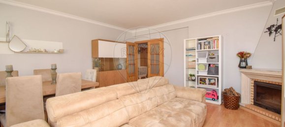 3 Schlafzimmer Wohnung in Rio de Mouro, Portugal, Nr. 297917 4