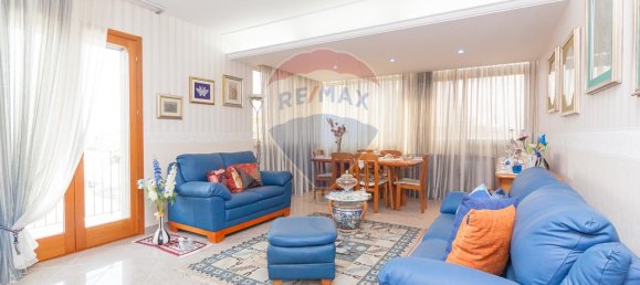 Квартира с 6 комнатами в Кальтаджироне, Италия № 103557 10