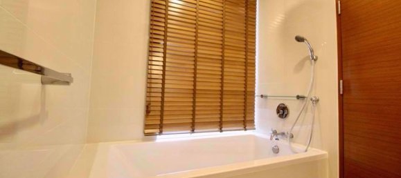 2 bedrooms Condo in Khlong Toei, Thailand No. 9800 14