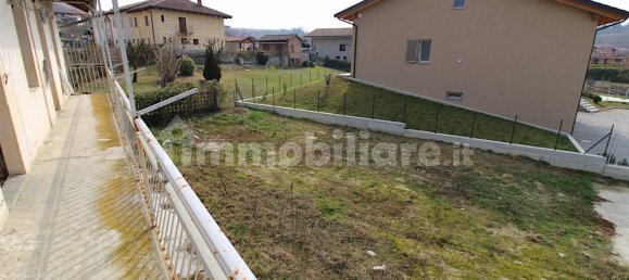 Casa de 2 dormitorios en Monticello d'Alba, Italy No. 72821 10