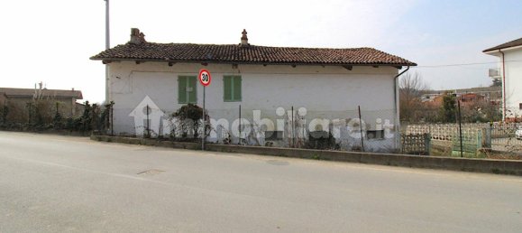 Casa de 2 dormitorios en Monticello d'Alba, Italy No. 72821 25