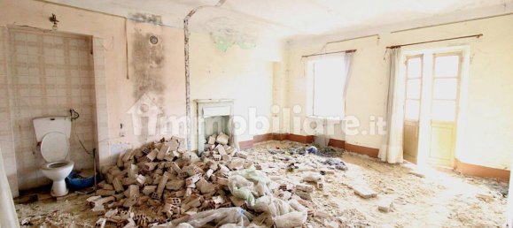 Casa de 2 dormitorios en Monticello d'Alba, Italy No. 72821 6