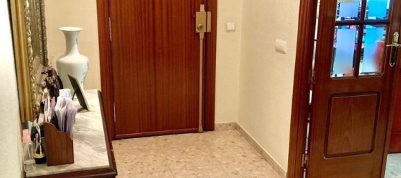 Apartamento de 4 dormitorios en Córdoba, Spain No. 68491 11