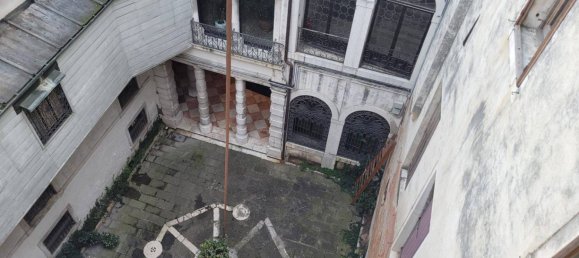 2 bedrooms Penthouse in Venice, Italy No. 59479 35