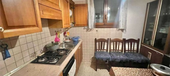 Квартира с 7 комнатами в Молья, Италия № 91329 2