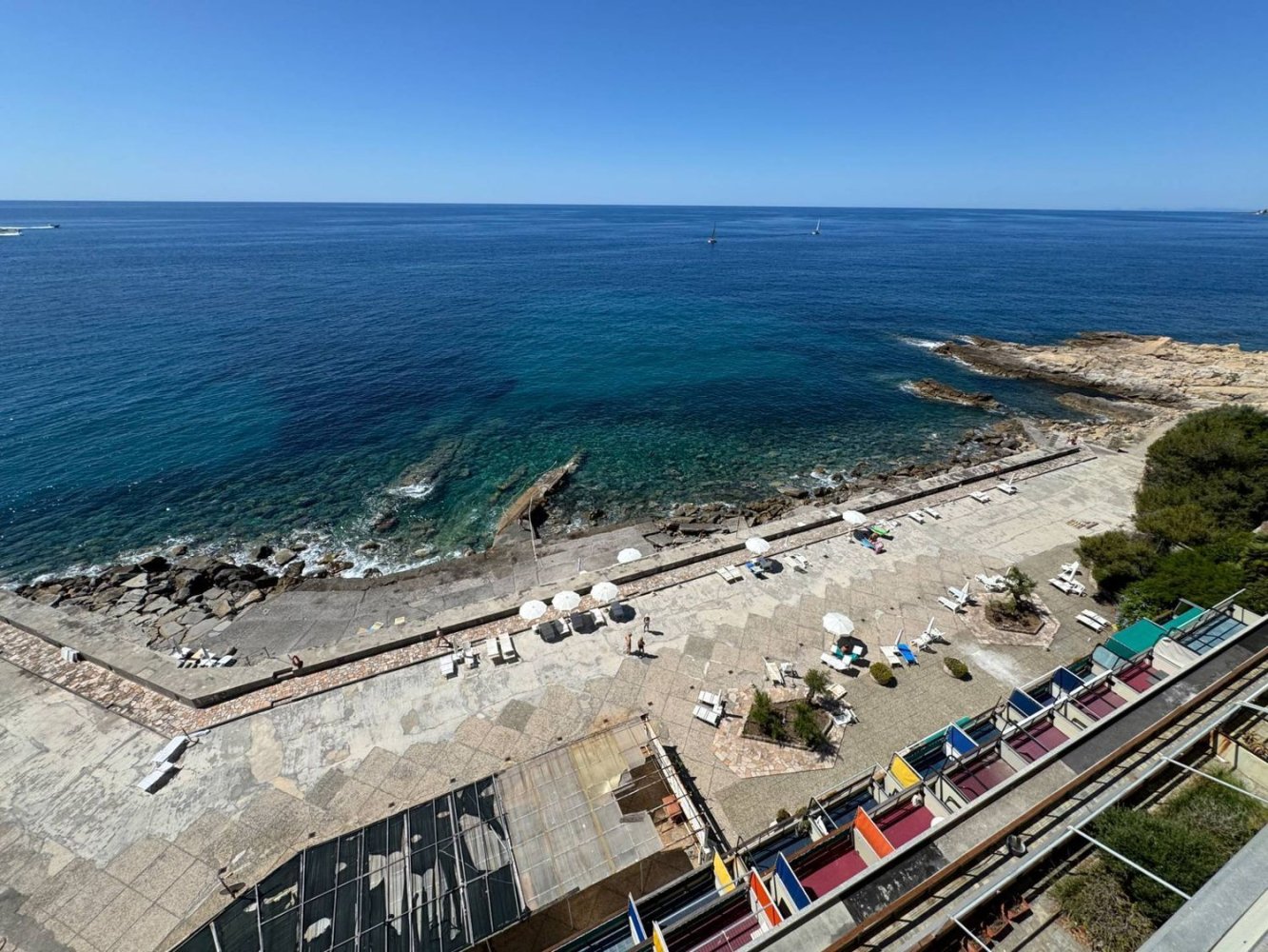 5-salle Penthouse à Ospedaletti, Italy No. 285626