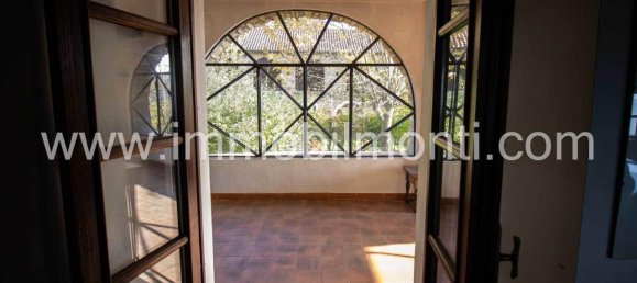 Дом с 11 комнатами в Каваторе, Италия № 38634 14