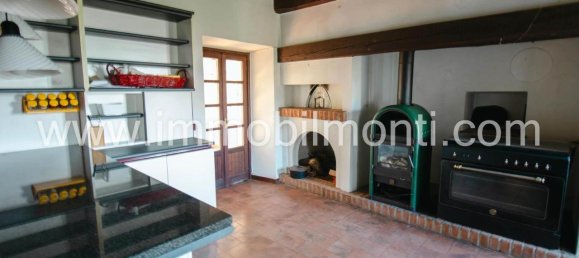 Дом с 11 комнатами в Каваторе, Италия № 38634 13