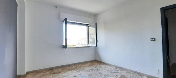 Квартира с 3 спальнями в Палермо, Италия № 280954 5