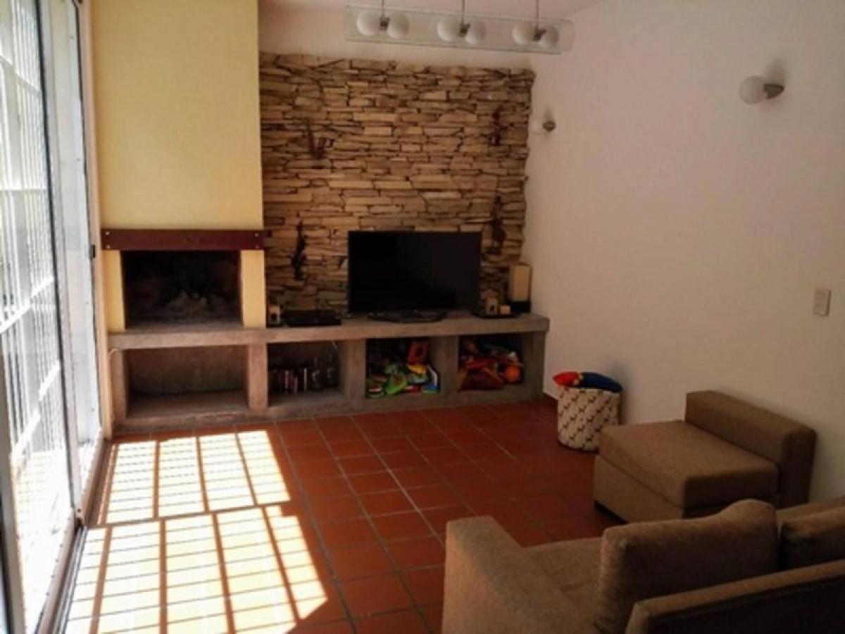 3 Schlafzimmer Haus in Vicente Lopez, Argentina, Nr. 52224