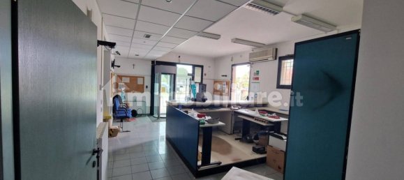 Коммерческая недвижимость 151м² в Чезена, Италия № 316995 12