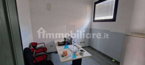 Коммерческая недвижимость 151м² в Чезена, Италия № 316995 9