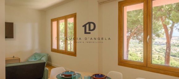 3 Schlafzimmer Wohnung in Stalettì, Italy, Nr. 338509 8