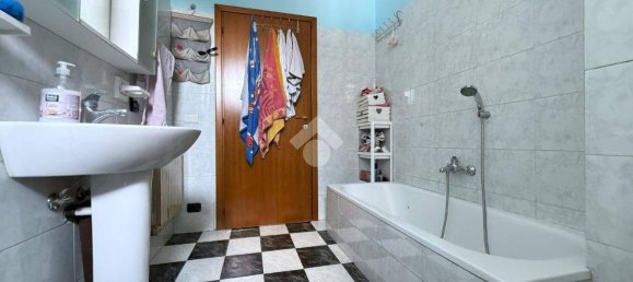 Casa de 2 dormitorios en Borgo San Giacomo, Italy No. 272186 14