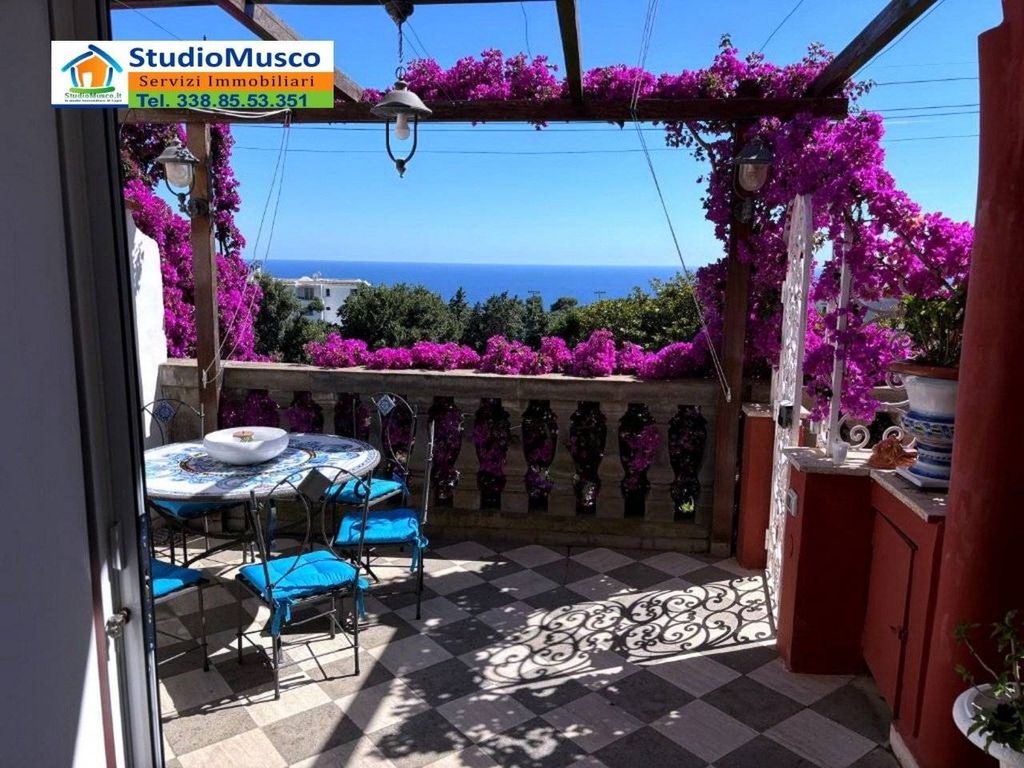 2 bedrooms Apartment in Capri, Italy No. 124719
