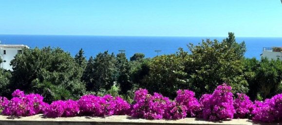 2 bedrooms Apartment in Capri, Italy No. 124719 2