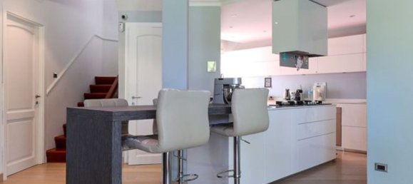 6-Zimmer Villa in Rome, Italy, Nr. 48277 11