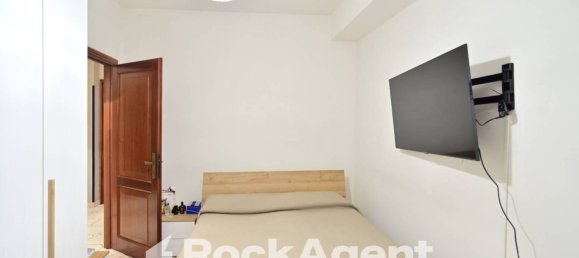 2 bedrooms Apartment in Sonnino, Italy No. 264251 10