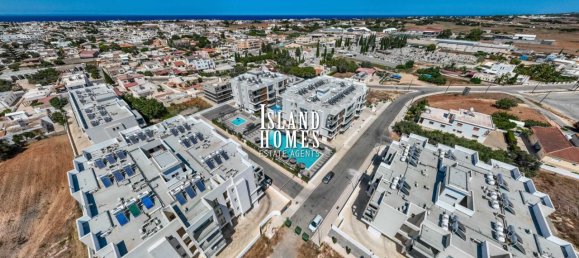 1 bedroom House in Paralimni, Cyprus No. 24013 8