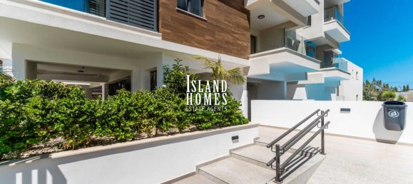 1 bedroom House in Paralimni, Cyprus No. 24013 18