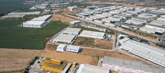 5000m² Commercial property in Izmir, Turkey No. 34165 7