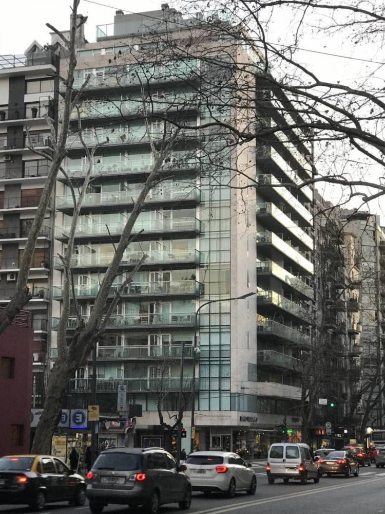  مستودع في Buenos Aires, Argentina 14متر مربع رقم 109376