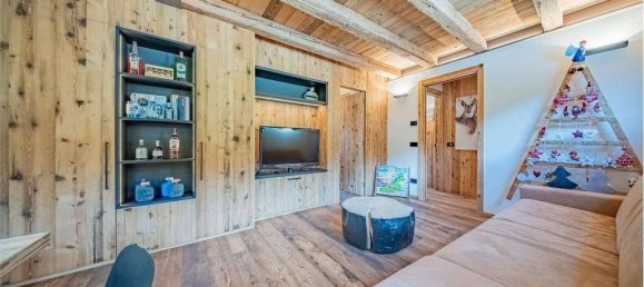 3 Schlafzimmer Wohnung in Madesimo, Italy, Nr. 332127 5