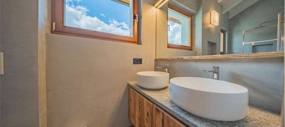 3 Schlafzimmer Wohnung in Madesimo, Italy, Nr. 332127 28