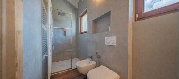 3 Schlafzimmer Wohnung in Madesimo, Italy, Nr. 332127 32