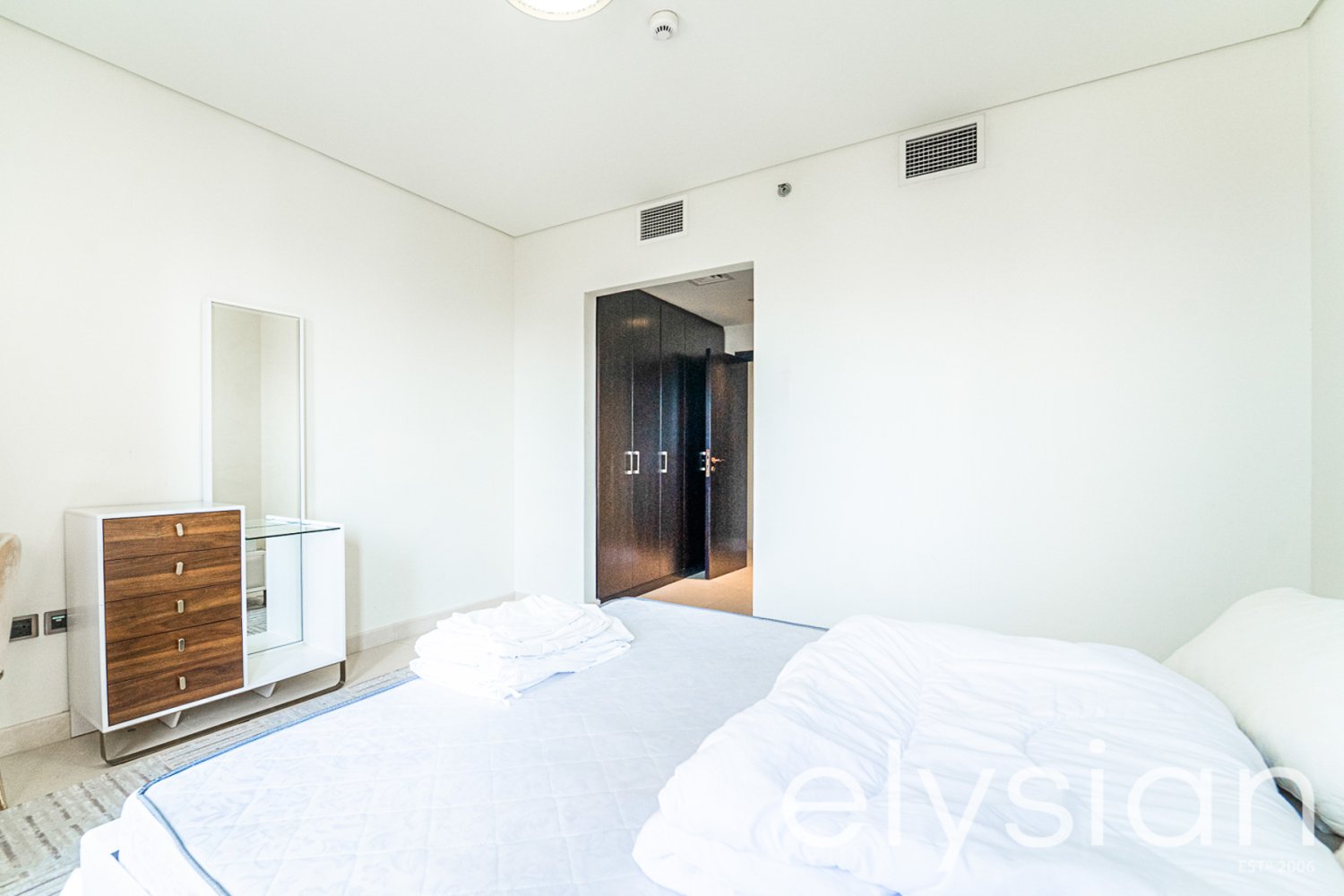 Квартира с 3 спальнями в Пальма Джумейра, ОАЭ № 42339