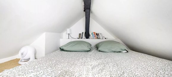 Studio à Paris, France No. 349503 8